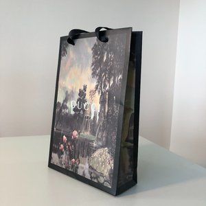 Gucci paper bag